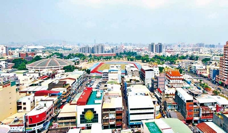 【高雄】交通建設到位 移居高雄就是現在(自由時報0902)