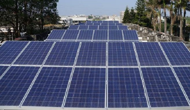 綠能屋頂政策大轉彎 政府０補助住戶０出資(工商時報1109)