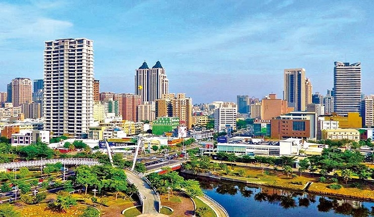 北高雄地段環境占上風 豪宅市場發燒(自由時報1111)