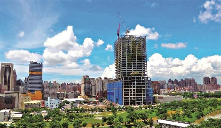 【高雄】量販賣場商機大 帶動區域發展 推升房市熱度(自由時報0127)