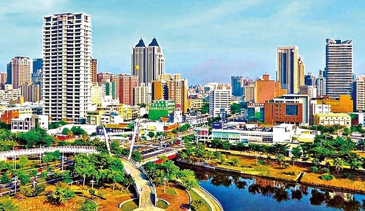 【高雄】北高雄商圈金三角成形 進逼地王寶座(自由時報1117)