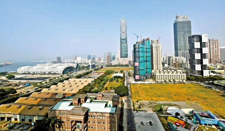 【高雄】亞洲新灣區重大建設啟動 房市買氣加溫(自由時報1215)