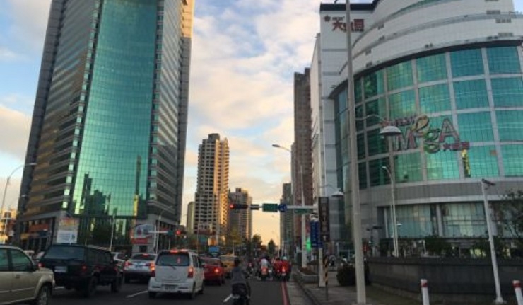 高雄大遠百第六度蟬聯地王 每坪188萬元(中廣新聞網1218)