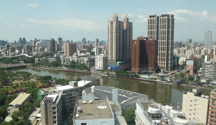 迎企業投資高雄 高雄市建管處縮短建案流程百天(聯合報0407)