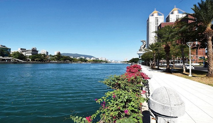 【高雄】愛河灣生活圈 休閒美景帶動房市 (自由時報0928)