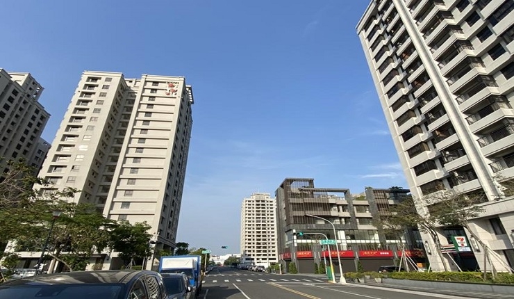 高雄土地交易熱 仁武左營楠梓商業用地交易倍增 (工商時報0422)
