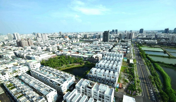 台南市府吸引北漂遊子返鄉就業 投資建設有利房市成長 (自由時報0810)