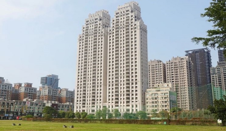 高雄蛋黃區大樓　沒有備個千萬難成家 (蘋果日報0920)